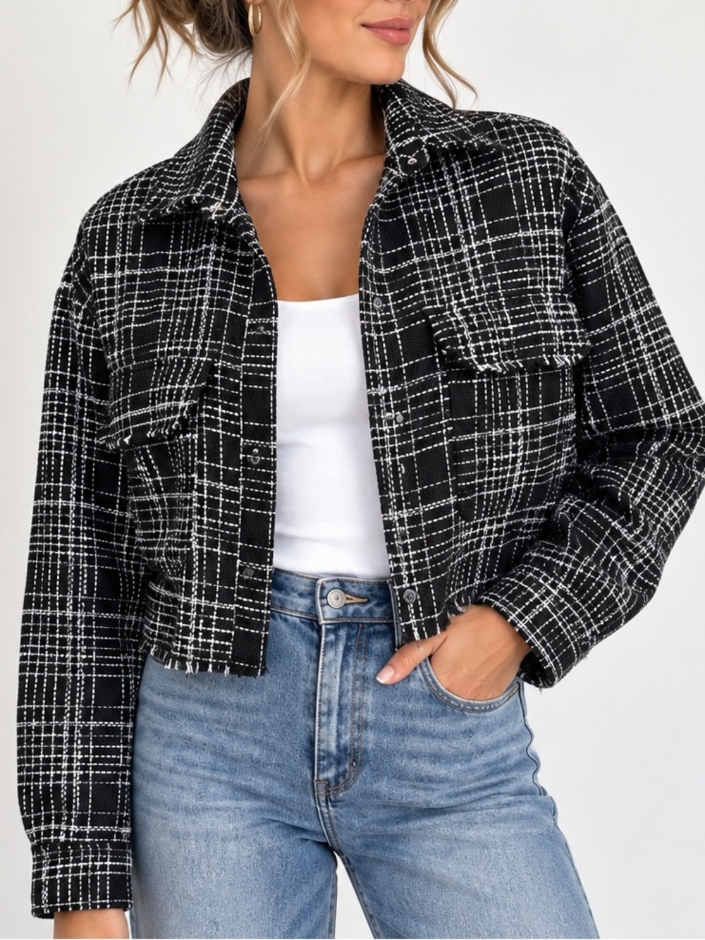 H&M Black White Plaid Tweed Cropped Shacket Jacket Raw Hem Medium